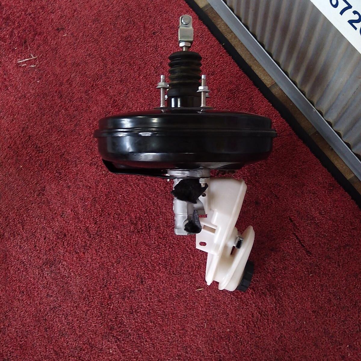 2016 MAZDA BT50 Brake Booster