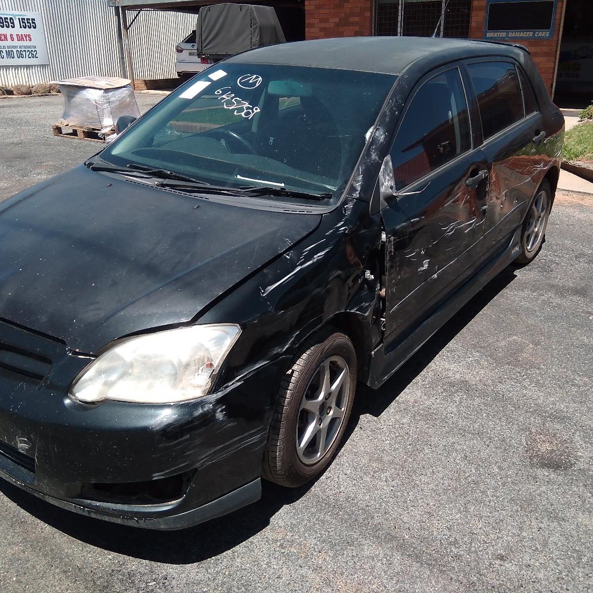 2004 TOYOTA COROLLA LEFT FRONT LOWER CONTROL ARM