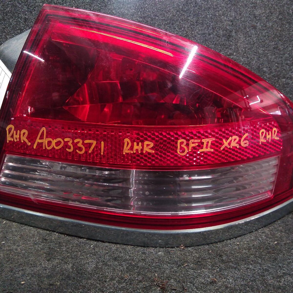 2007 FORD FALCON RIGHT TAILLIGHT