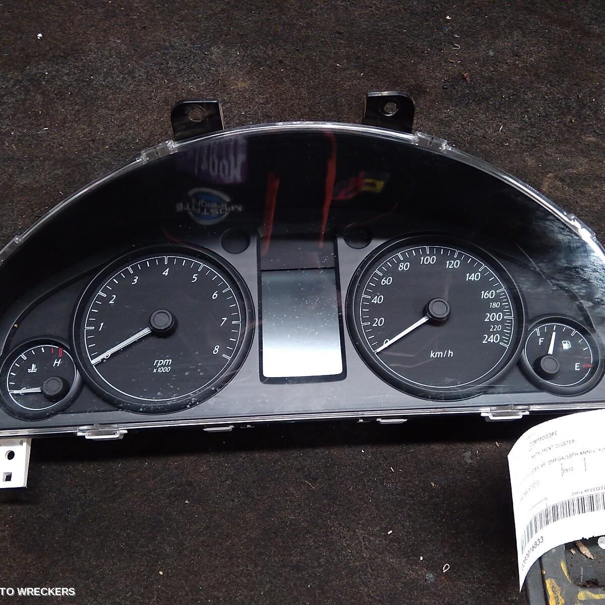 2010 HOLDEN COMMODORE Instrument Cluster