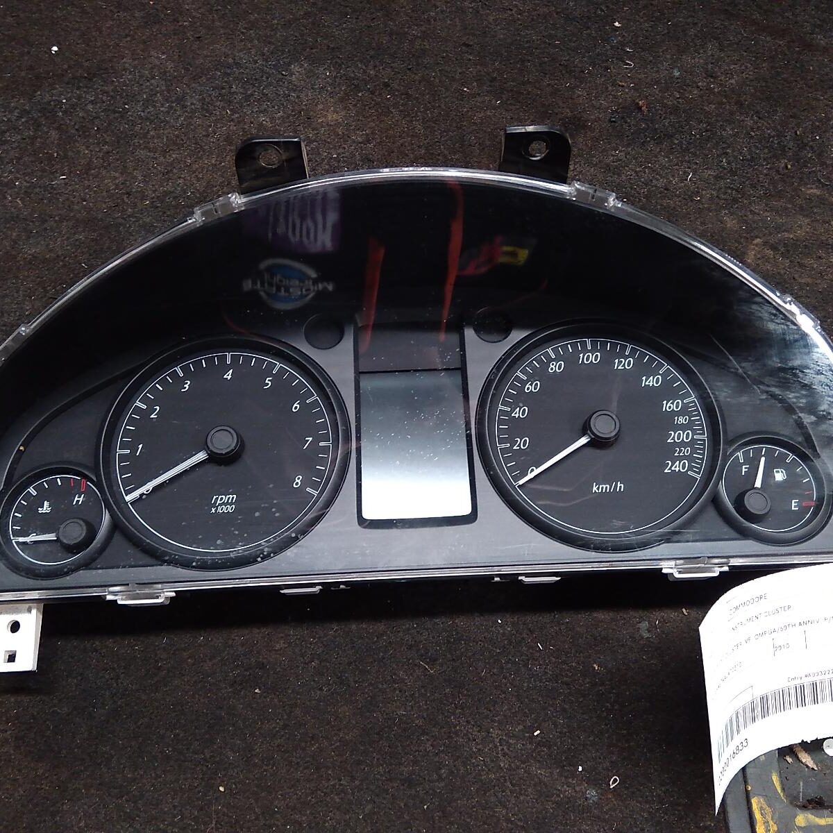 2010 HOLDEN COMMODORE INSTRUMENT CLUSTER