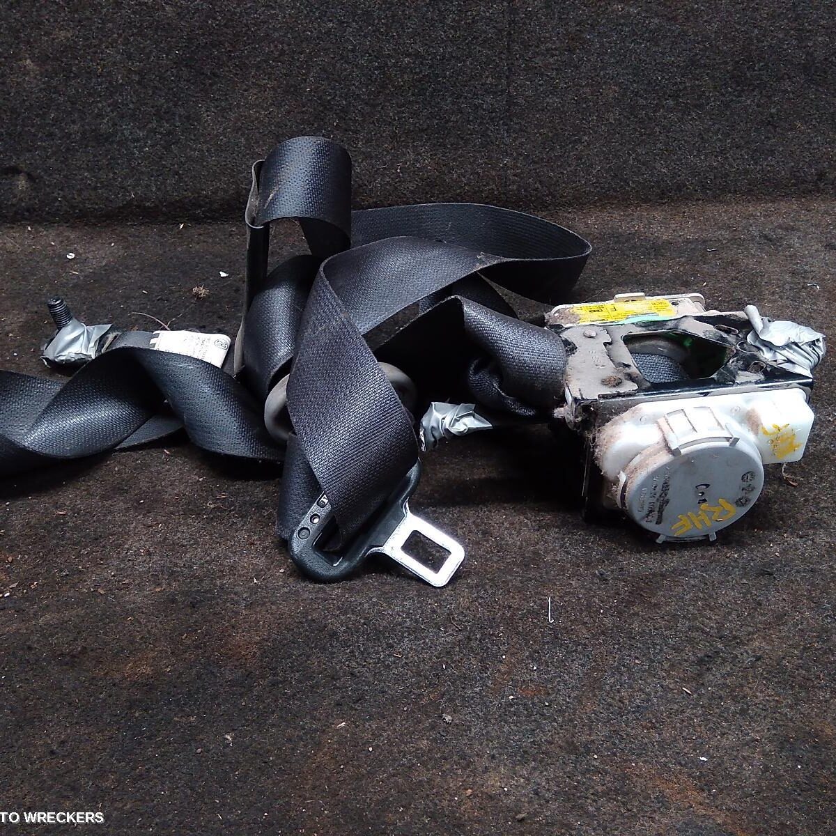 2008 TOYOTA YARIS Seatbelt/Stalk