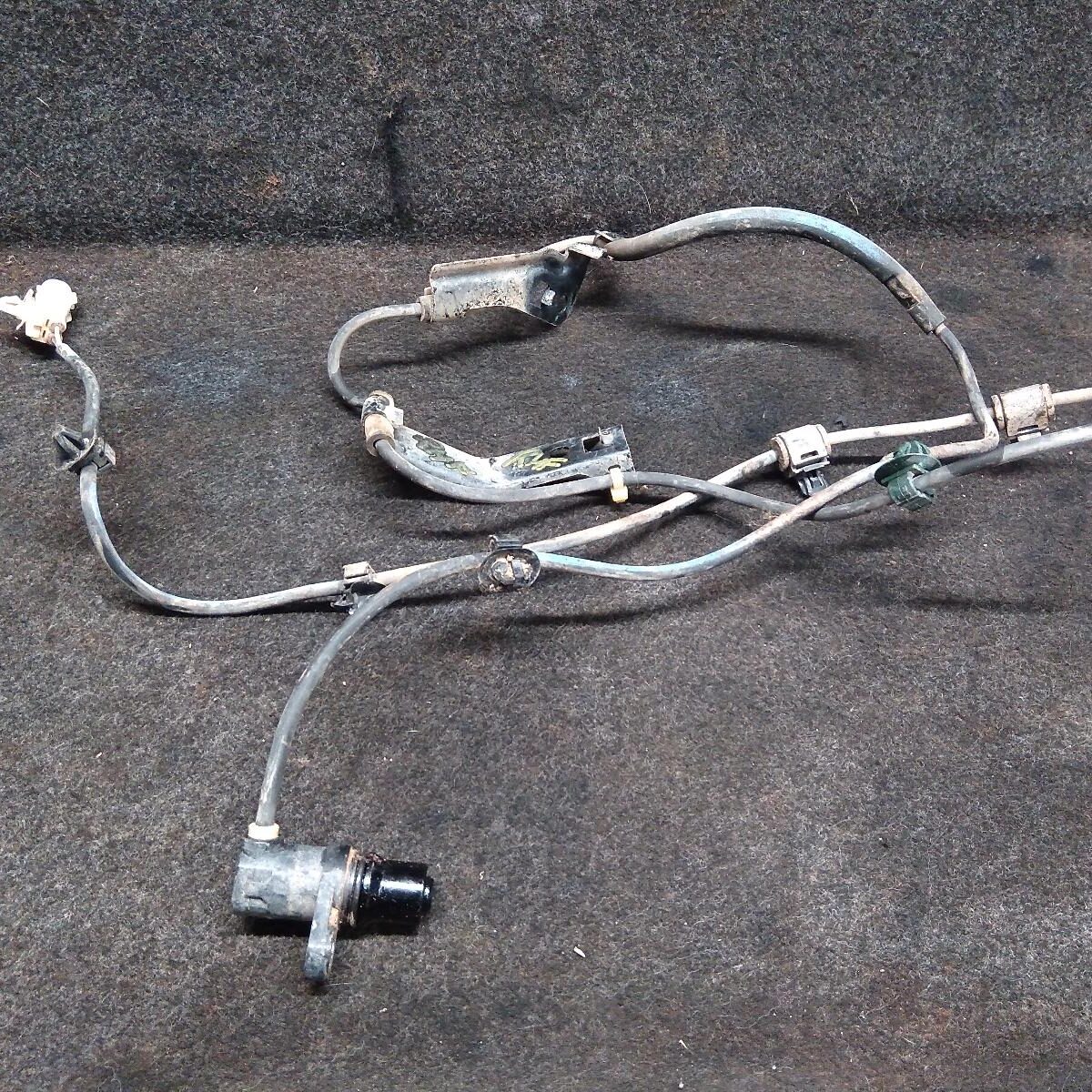 2012 TOYOTA HILUX ABS SENSOR