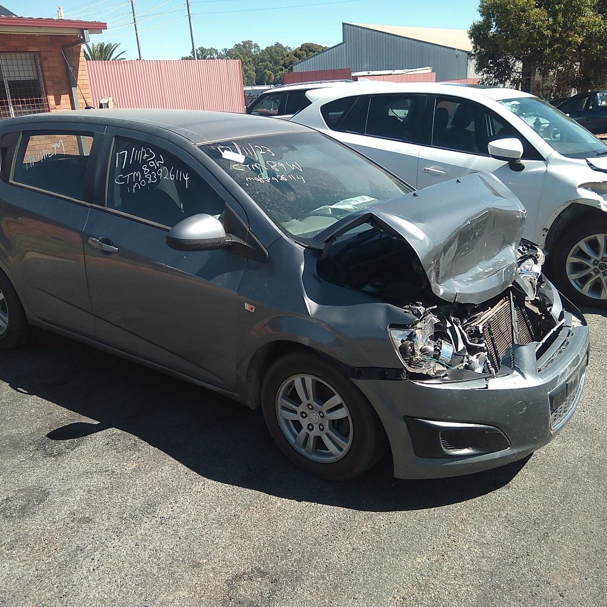 2014 HOLDEN BARINA RIGHT REAR DOOR SLIDING