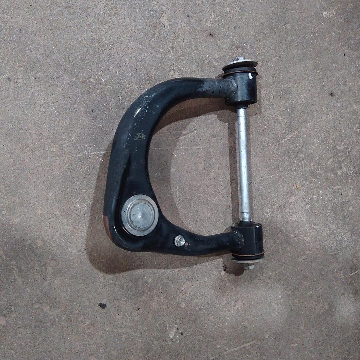 2021 TOYOTA HILUX Left Front Upper Control Arm