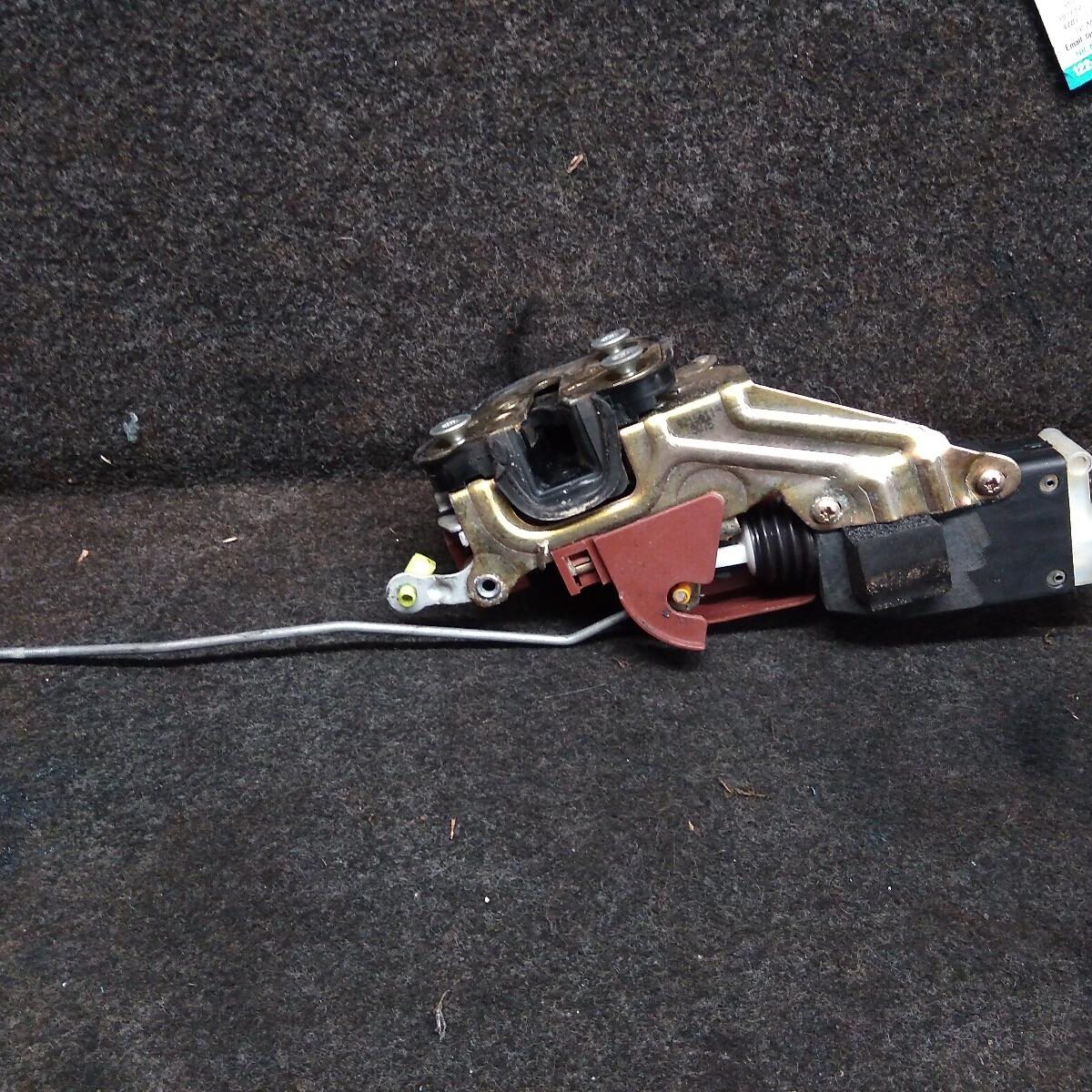2005 HOLDEN COMMODORE DOOR/BOOT/GATE LOCK