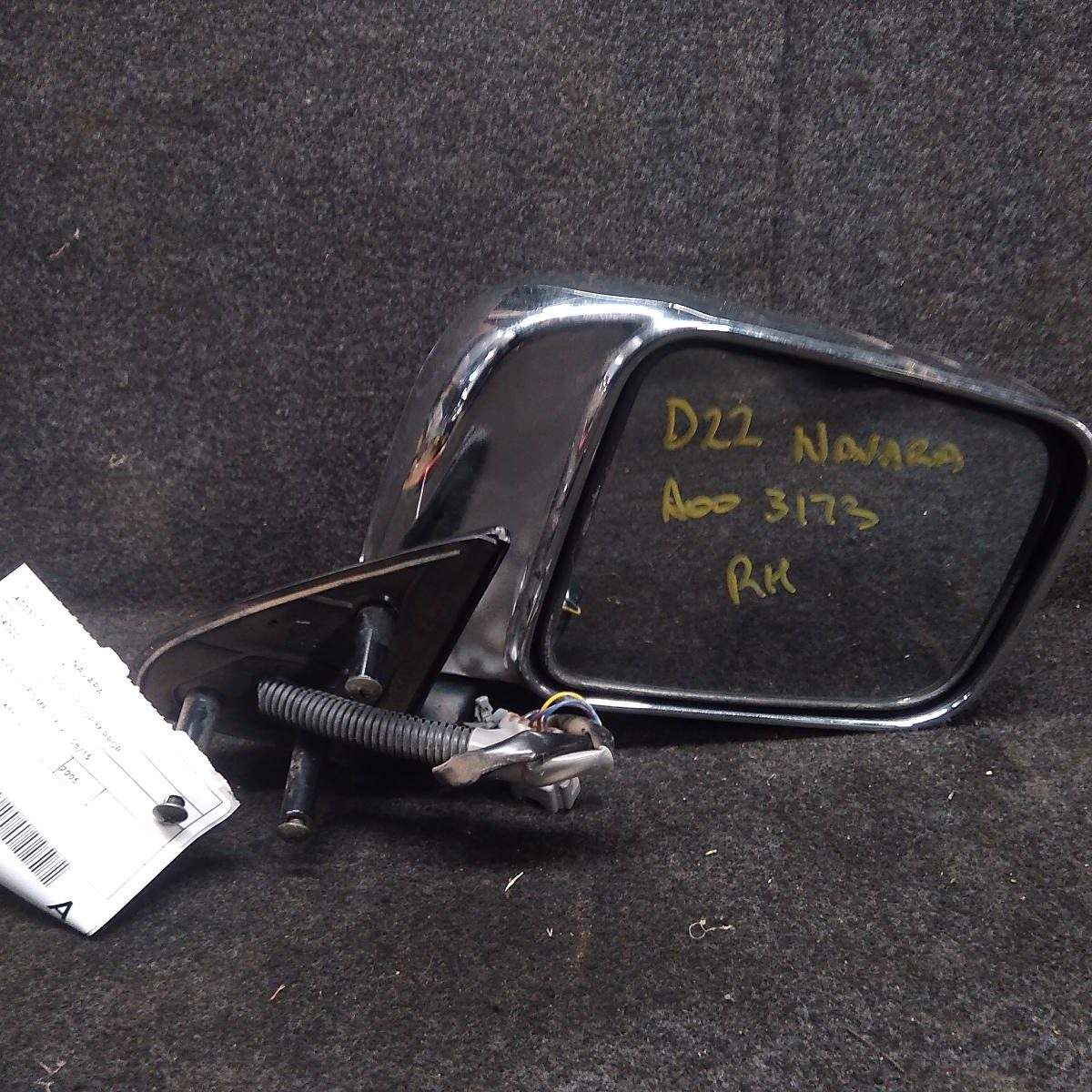 2005 NISSAN NAVARA RIGHT DOOR MIRROR