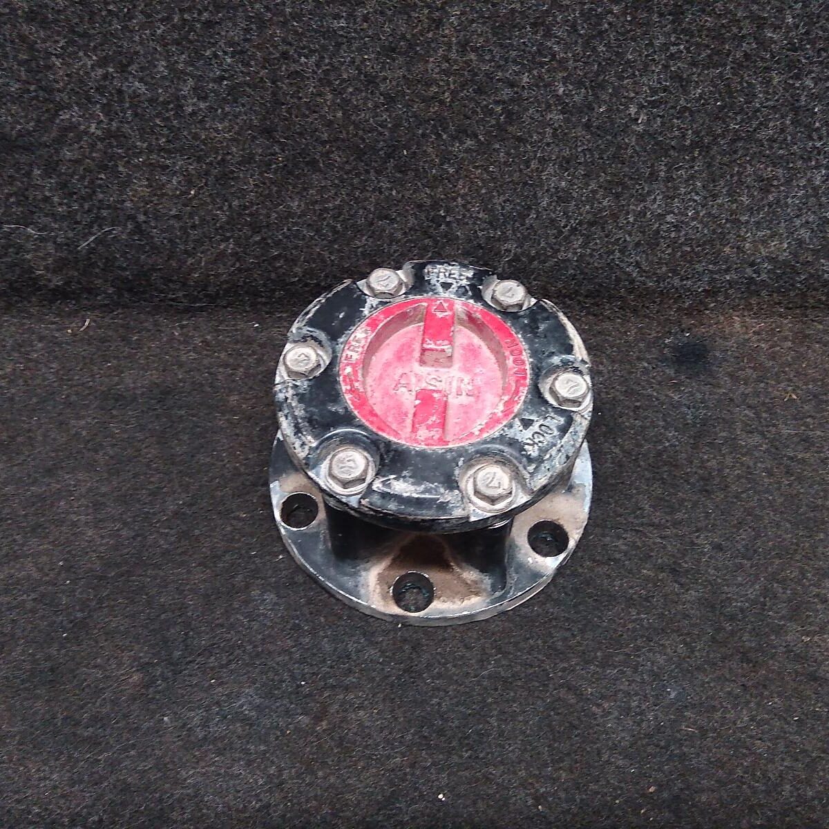1996 TOYOTA 4 RUNNER FREEWHL/LOCKING HUB