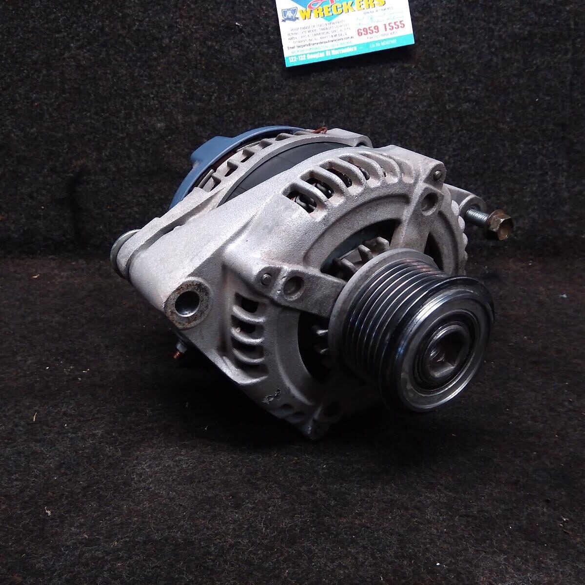2012 TOYOTA HILUX ALTERNATOR