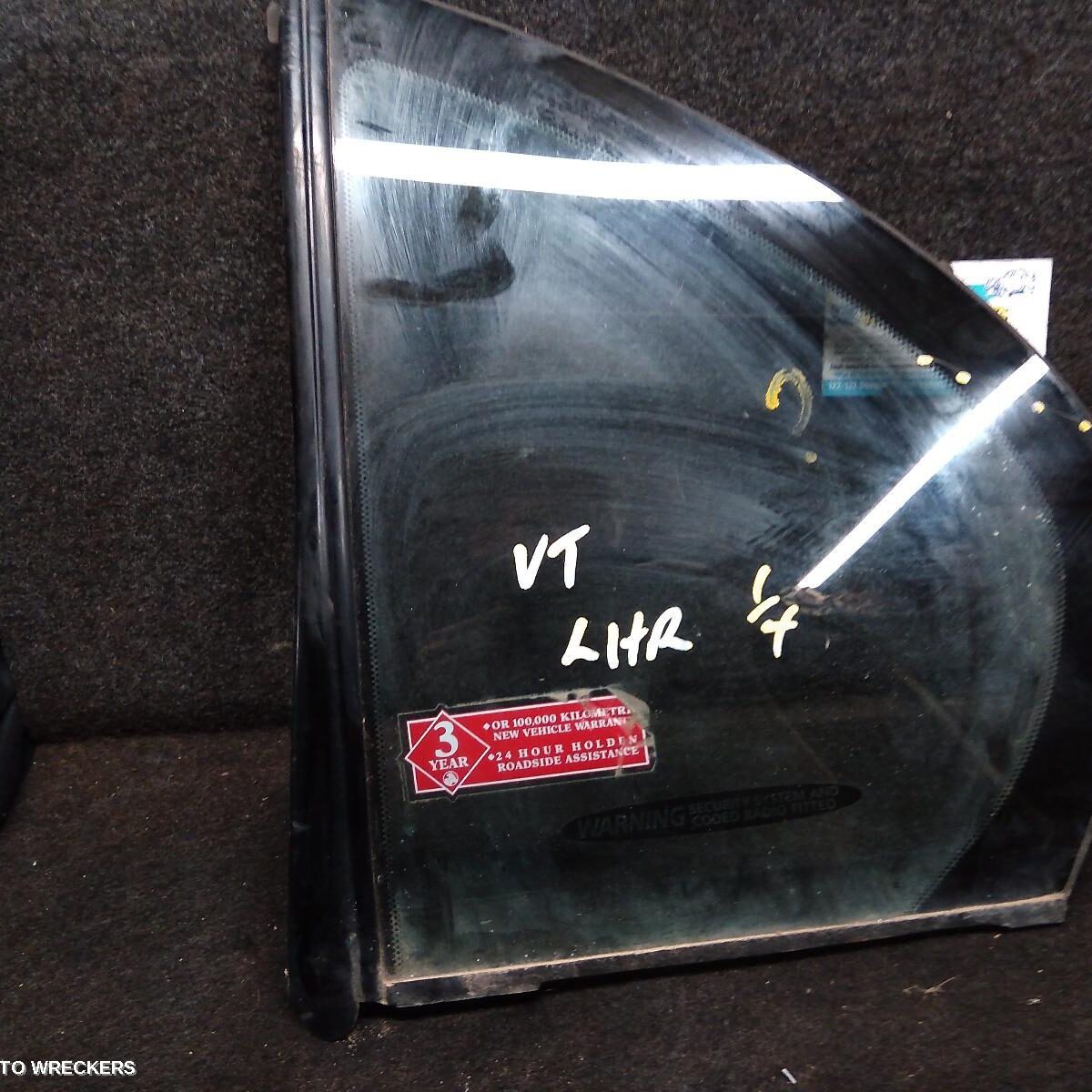 2002 HOLDEN COMMODORE Left Rear 1/4 Door Glass