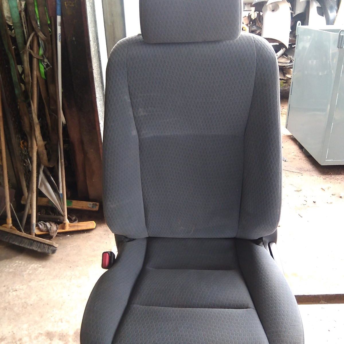 2021 TOYOTA LANDCRUISER FRONT SEAT