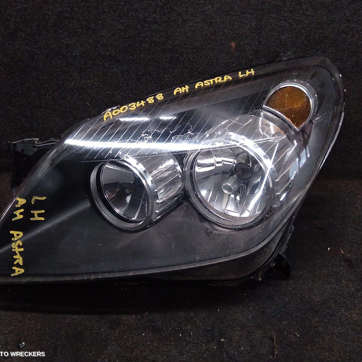 2009 HOLDEN ASTRA Left Headlamp