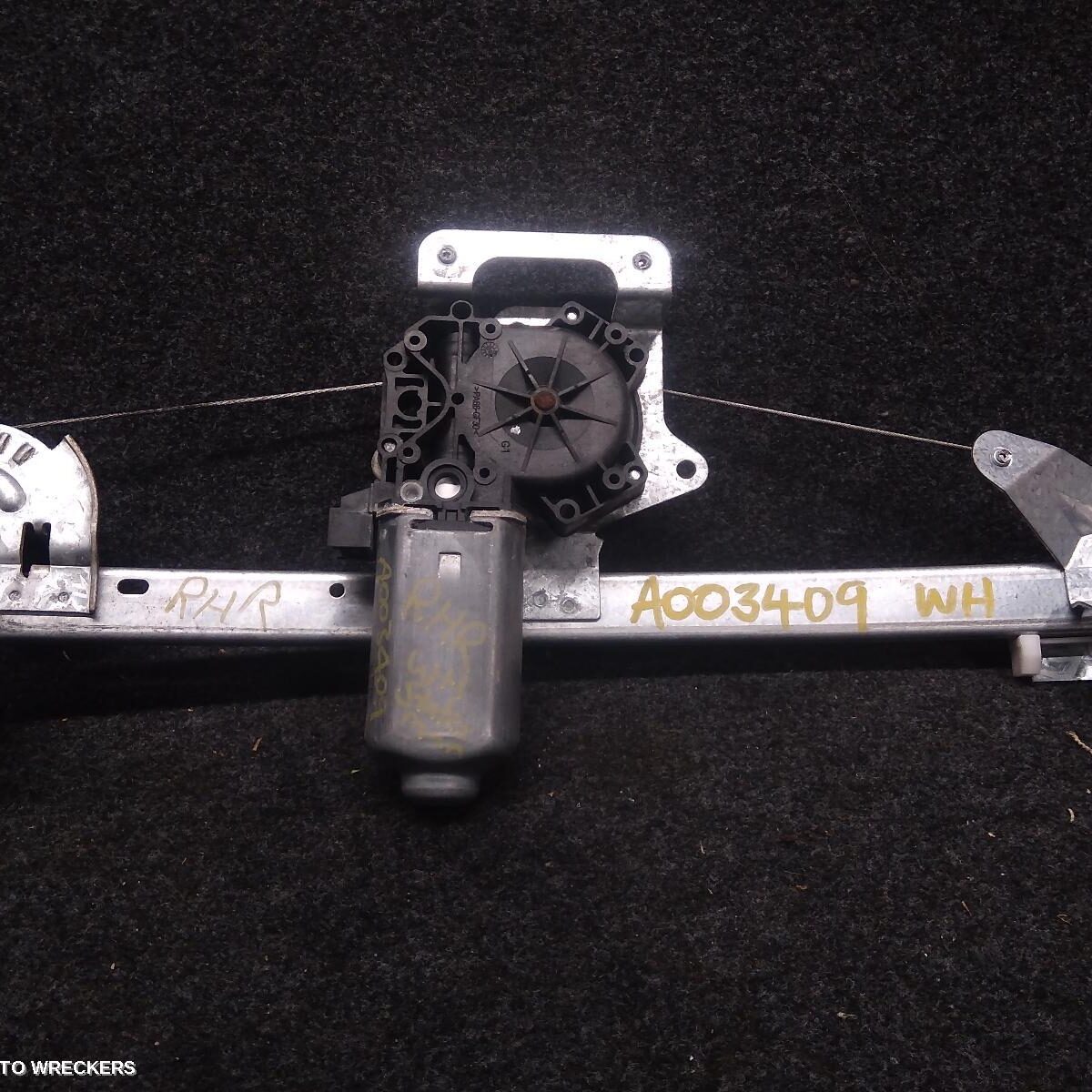 2000 HOLDEN STATESMAN/CAPRICE Right Rear Wnd Reg/Motor