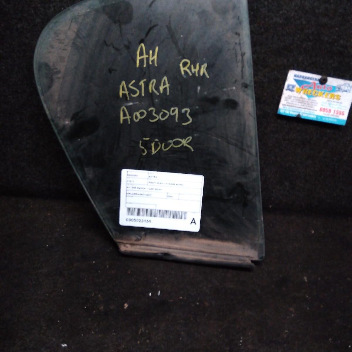 2006 HOLDEN ASTRA Right Rear 1/4 Door Glass
