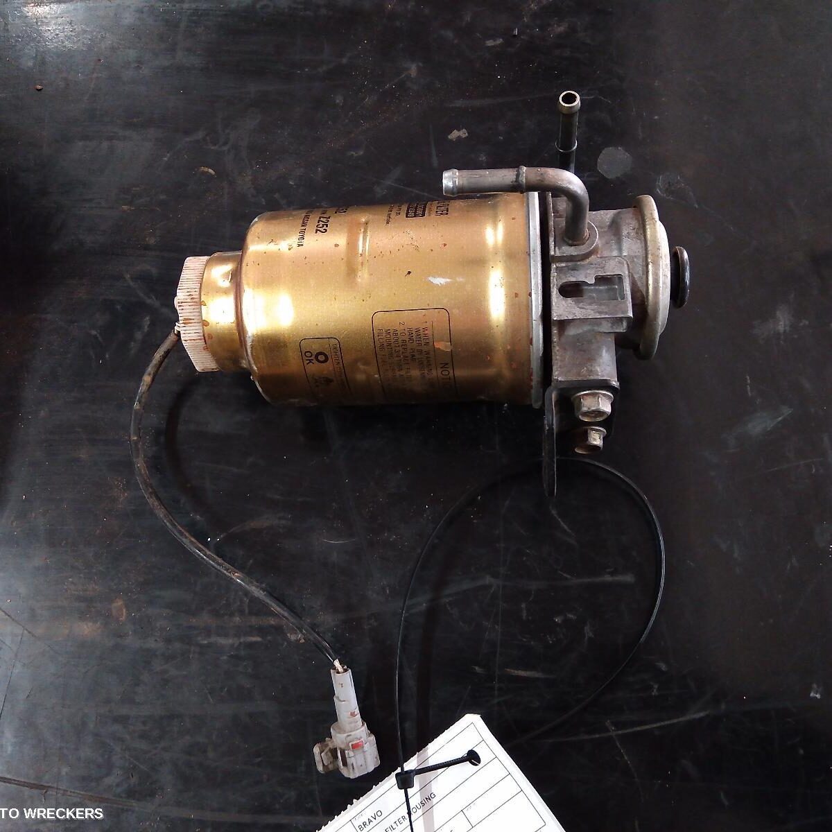 2005 MAZDA BRAVO Fuel Filter Housing