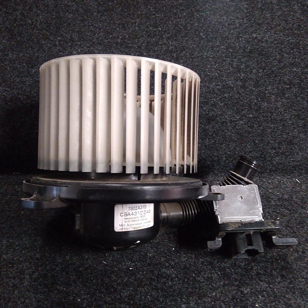 2015 MITSUBISHI TRITON HEATER FAN MOTOR