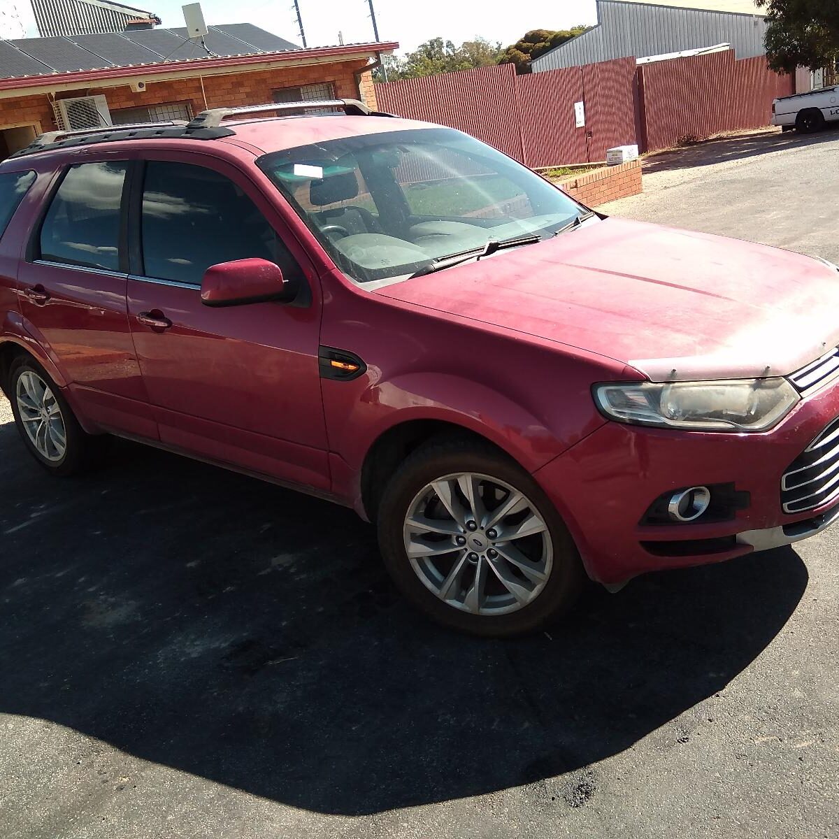 2011 FORD TERRITORY CARGO BARRIER
