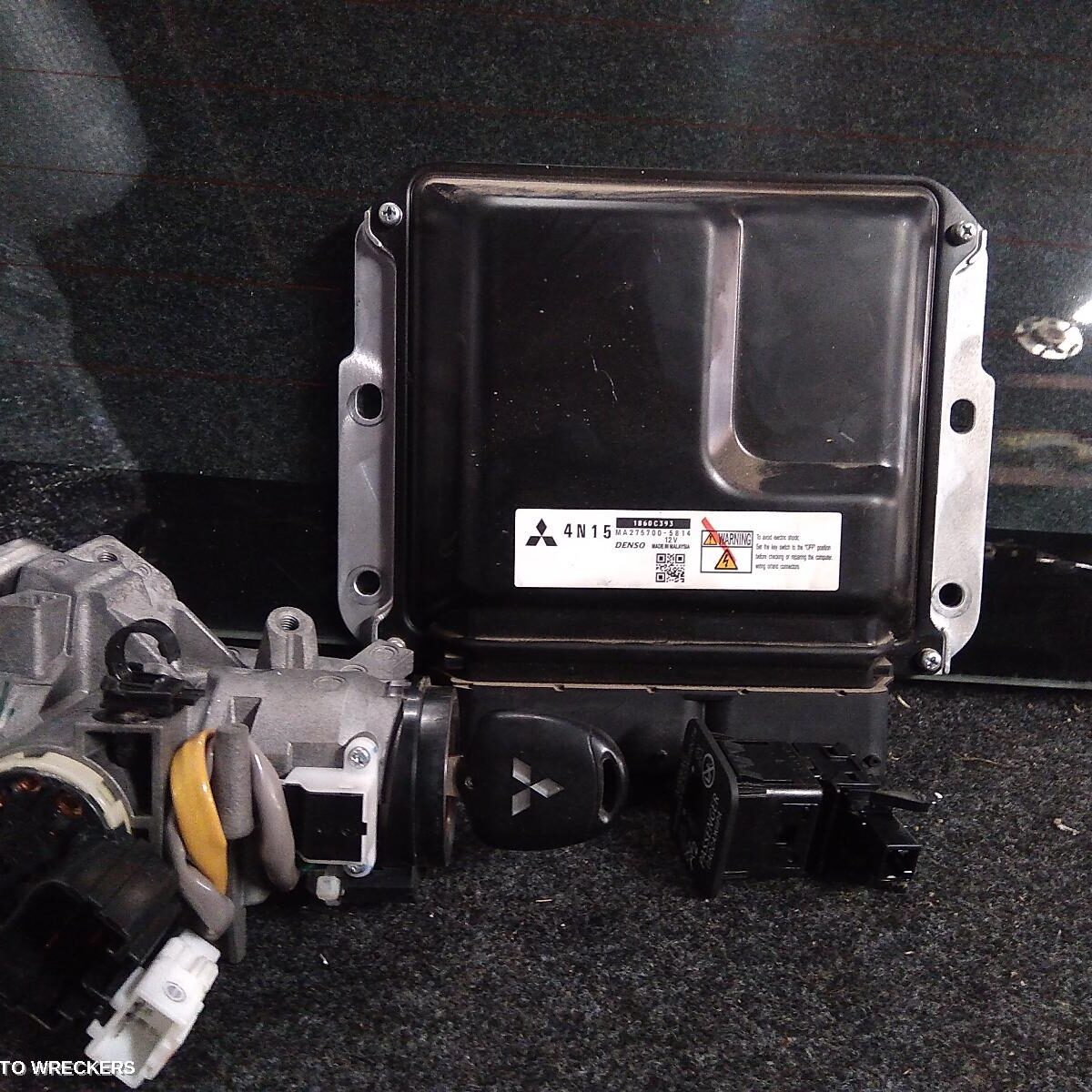 2015 MITSUBISHI TRITON Ecu