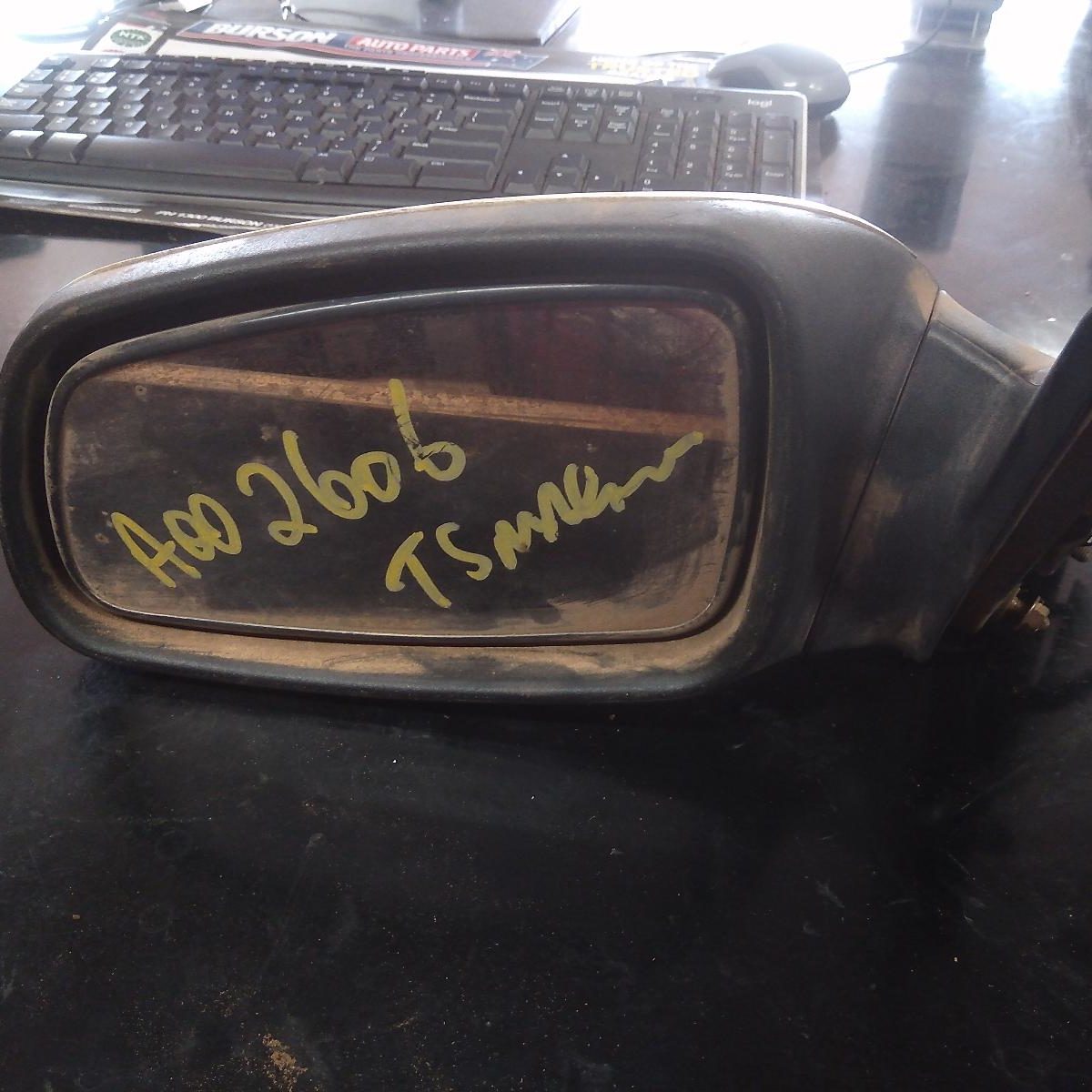 1994 MITSUBISHI MAGNA LEFT DOOR MIRROR