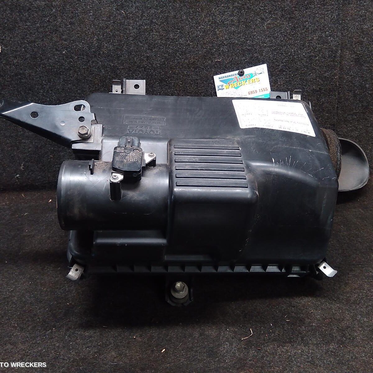 2012 TOYOTA PRADO Air Cleaner/Box