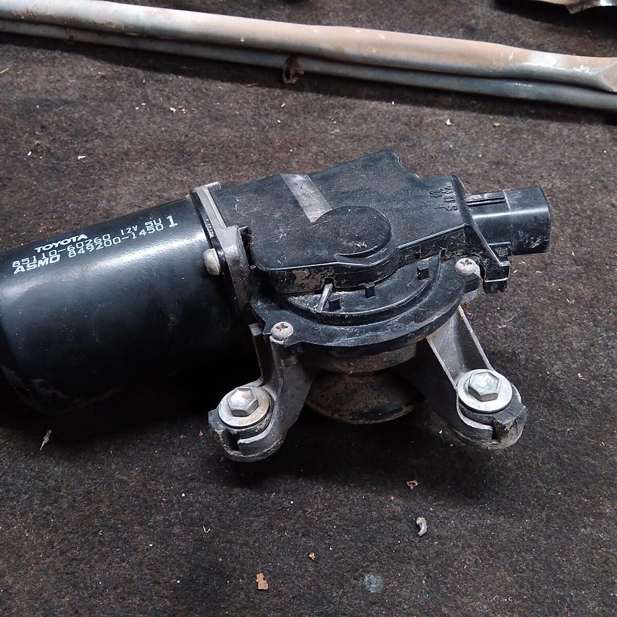 1999 TOYOTA LANDCRUISER WIPER MOTOR