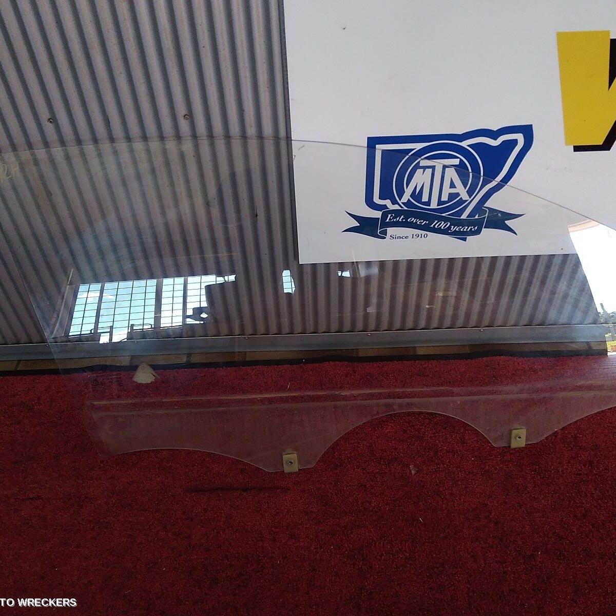 2013 HYUNDAI I20 Right Front Door Window