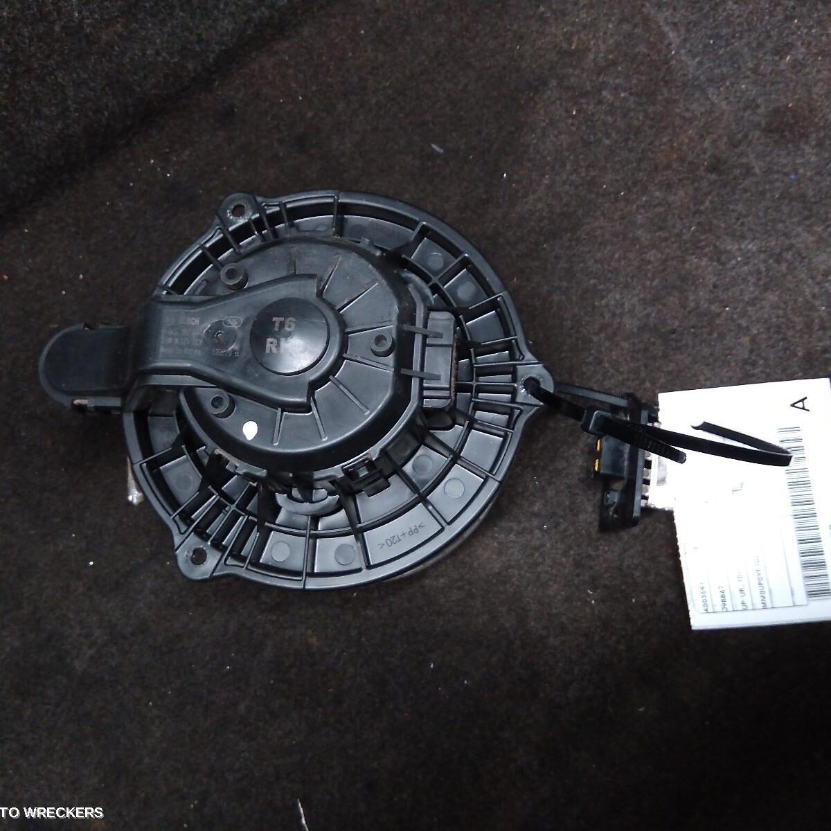 2012 MAZDA BT50 Heater Fan Motor