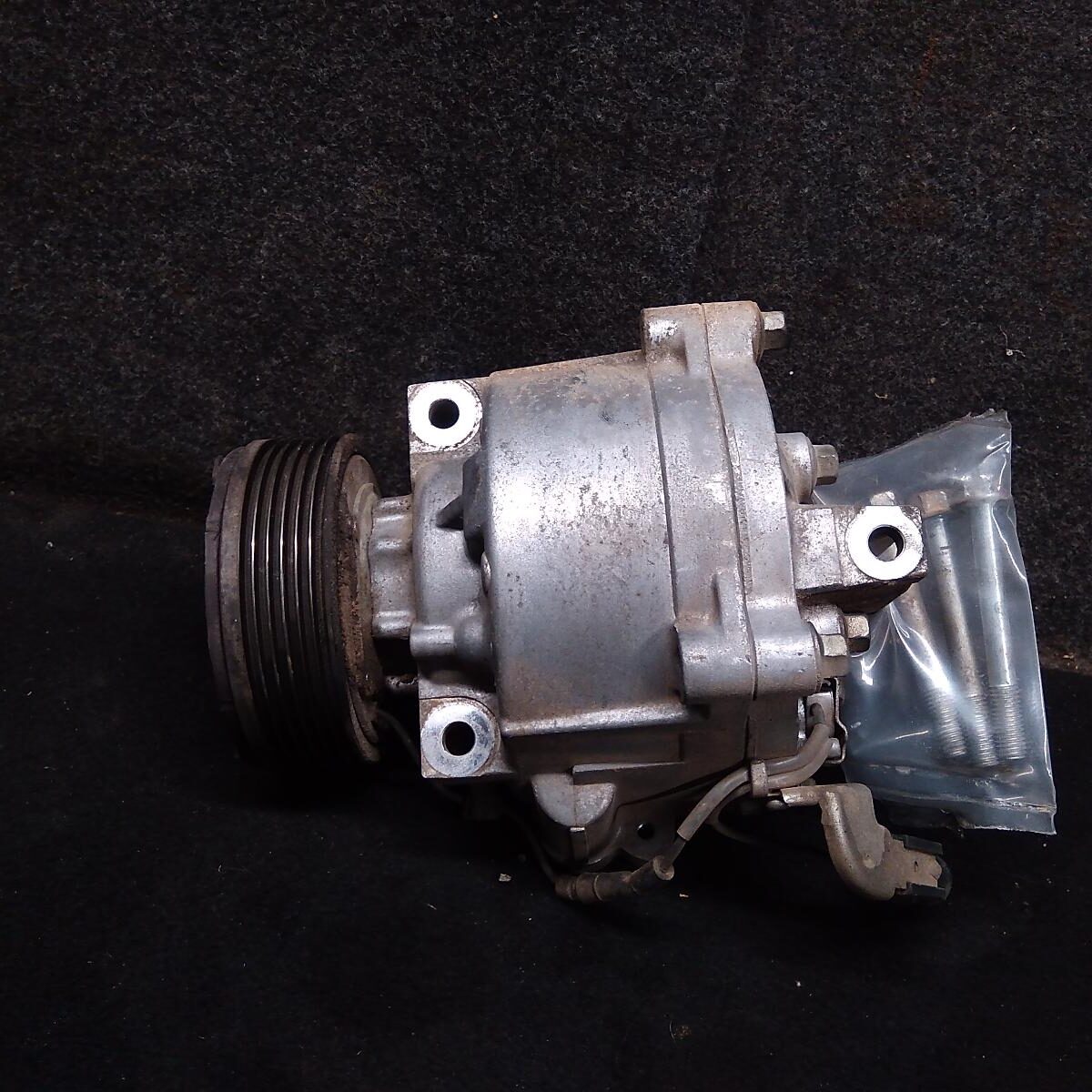 2009 MITSUBISHI LANCER A/C COMPRESSOR