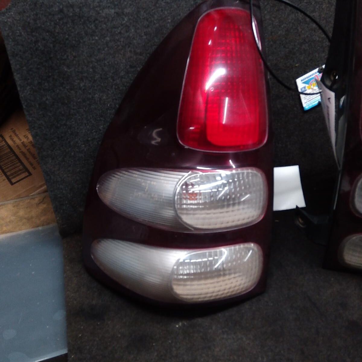 2005 TOYOTA PRADO LEFT TAILLIGHT