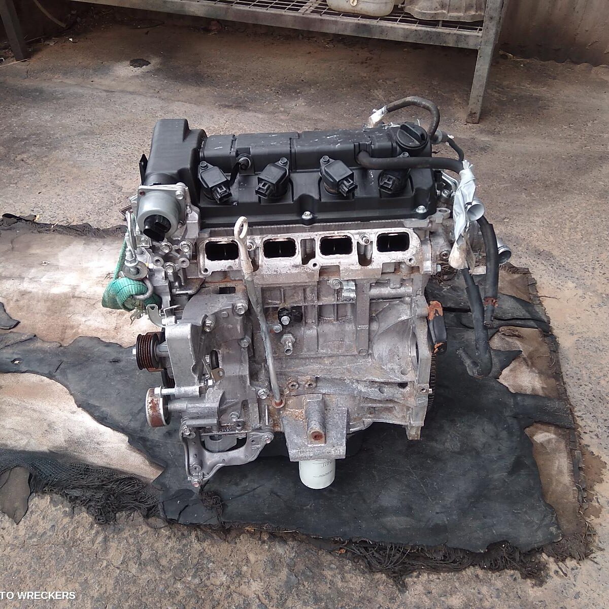 2020 MITSUBISHI OUTLANDER Engine