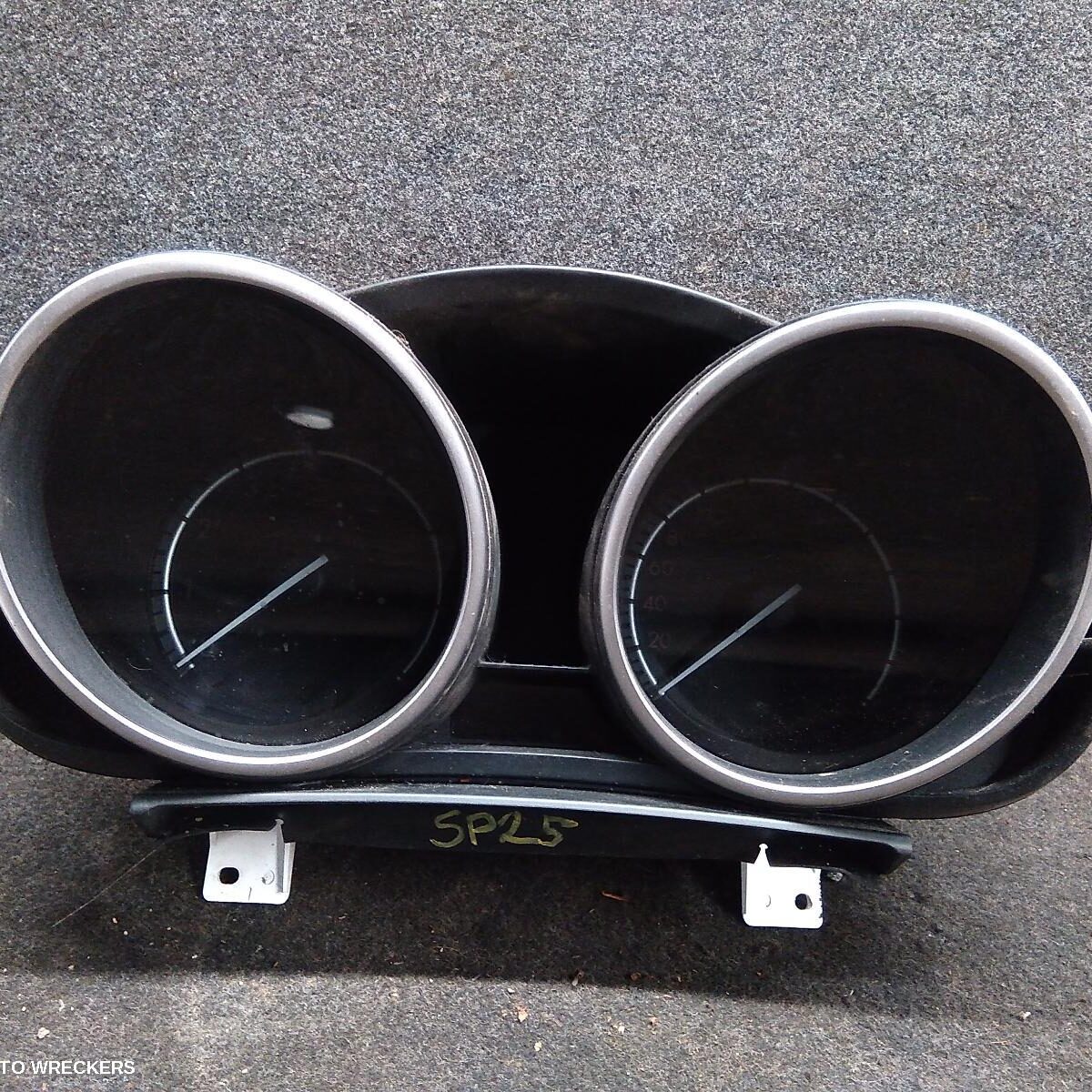 2010 MAZDA 3 Instrument Cluster