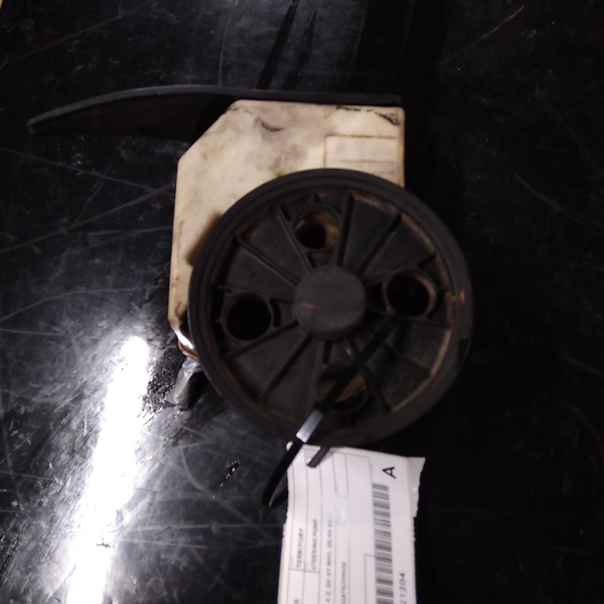 2005 FORD TERRITORY STEERING PUMP