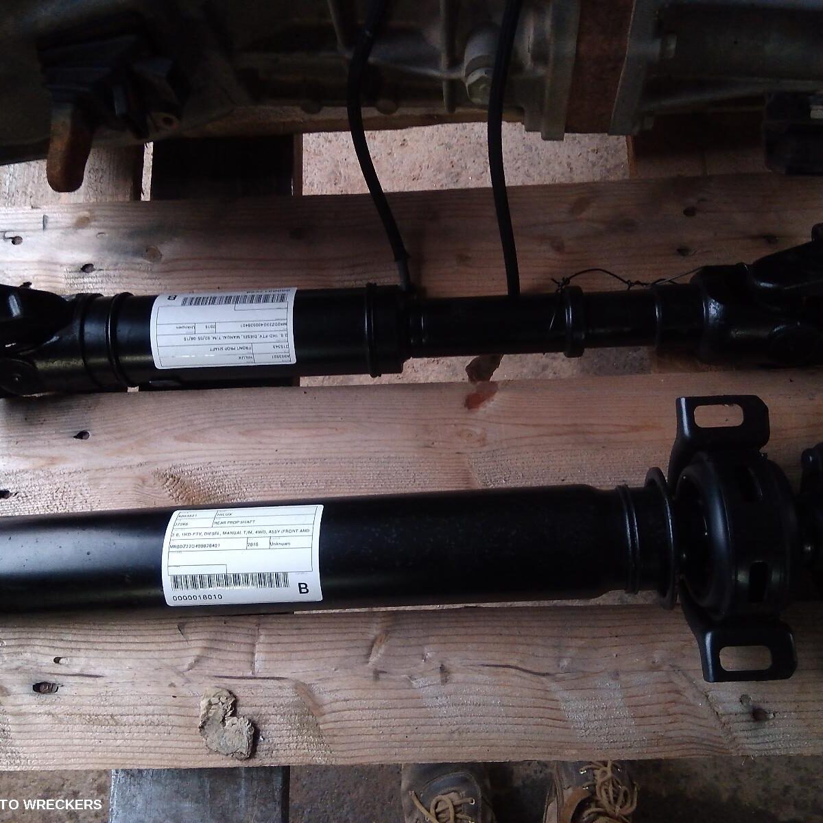 2015 TOYOTA HILUX Front Prop Shaft