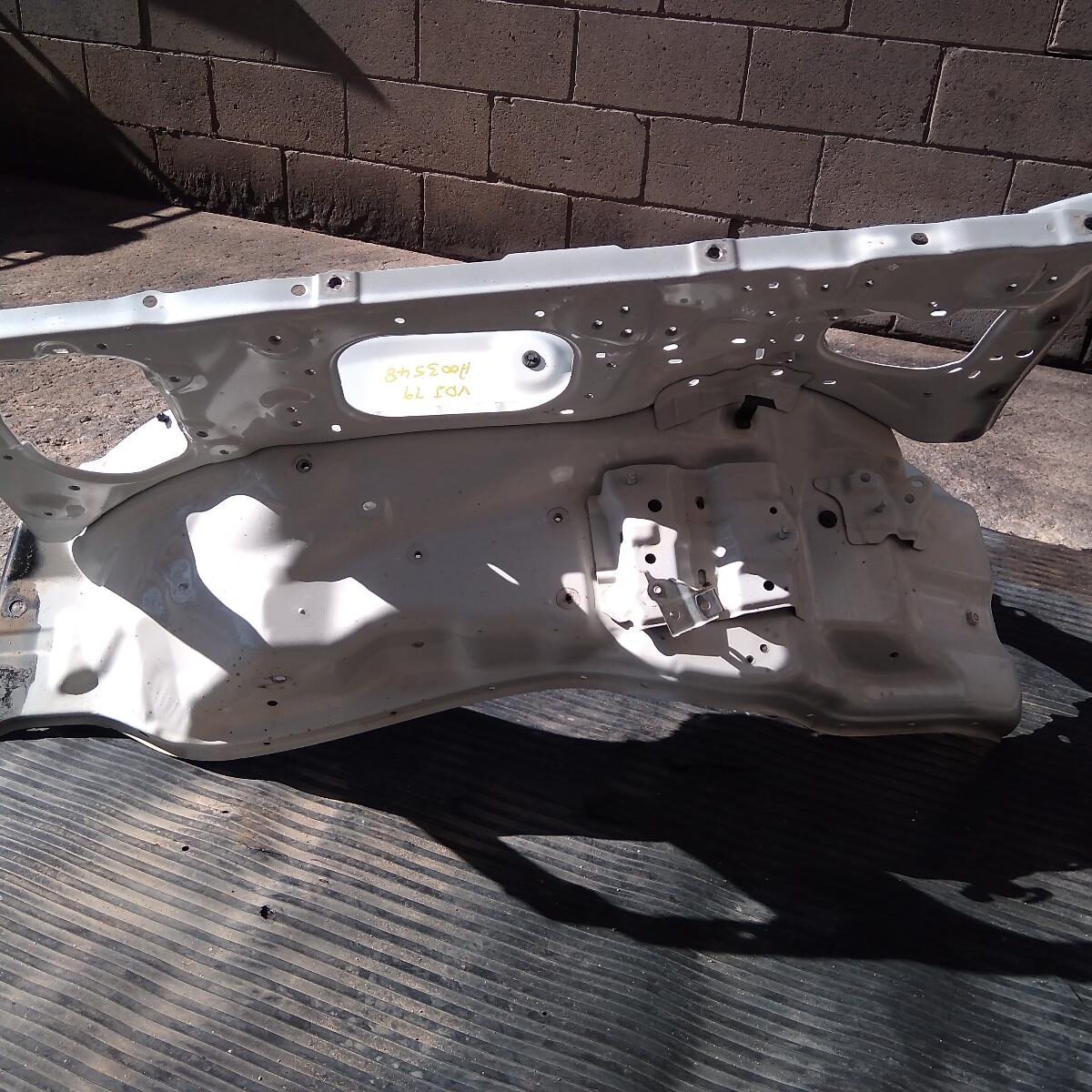 2023 TOYOTA LANDCRUISER Right Guard Liner