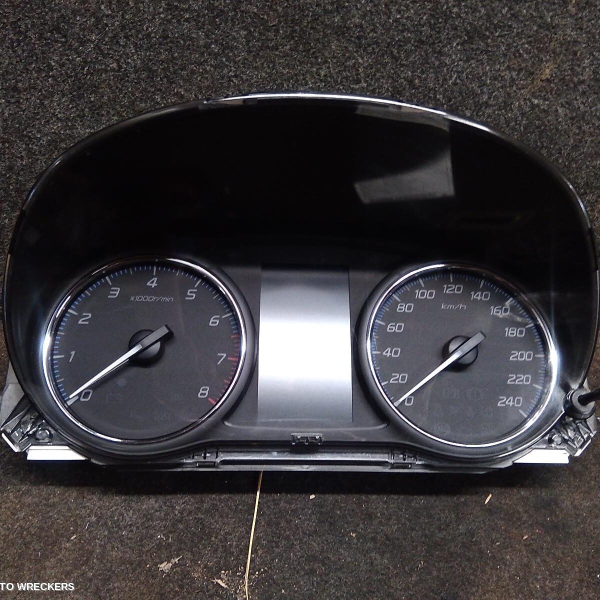 2020 MITSUBISHI OUTLANDER Instrument Cluster