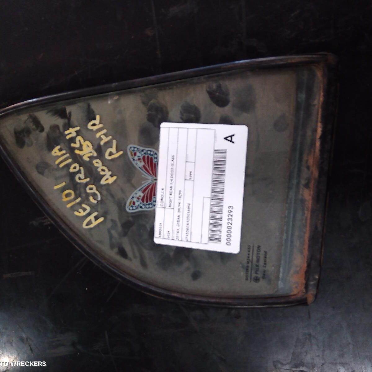 1999 TOYOTA COROLLA Right Rear 1/4 Door Glass