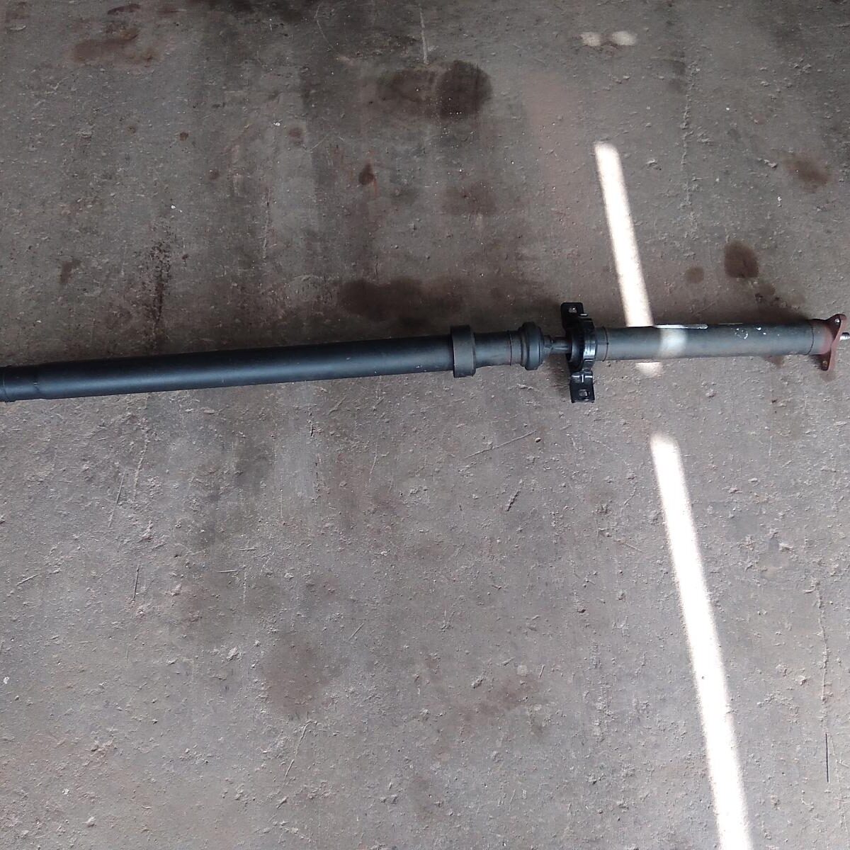 2010 FORD FALCON REAR DRIVE SHAFT