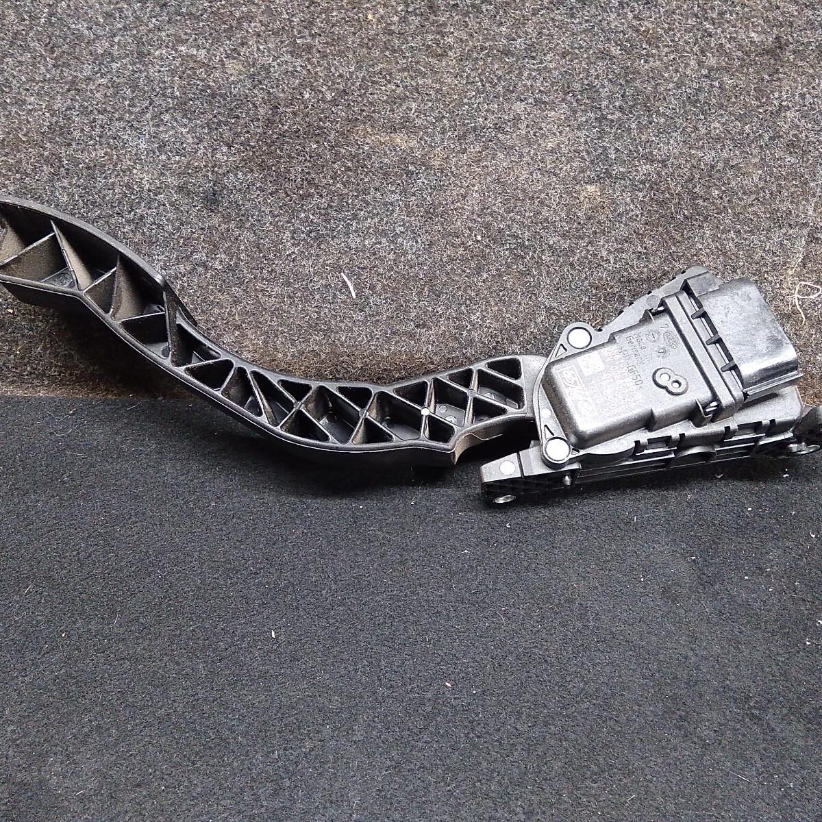2008 MAZDA 3 PEDAL ASSEMBLY
