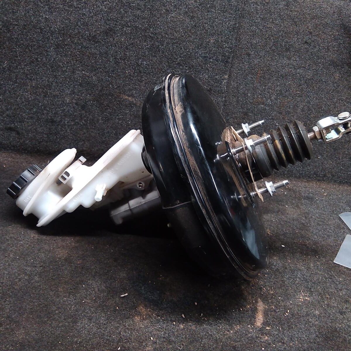 2014 FORD RANGER BRAKE BOOSTER