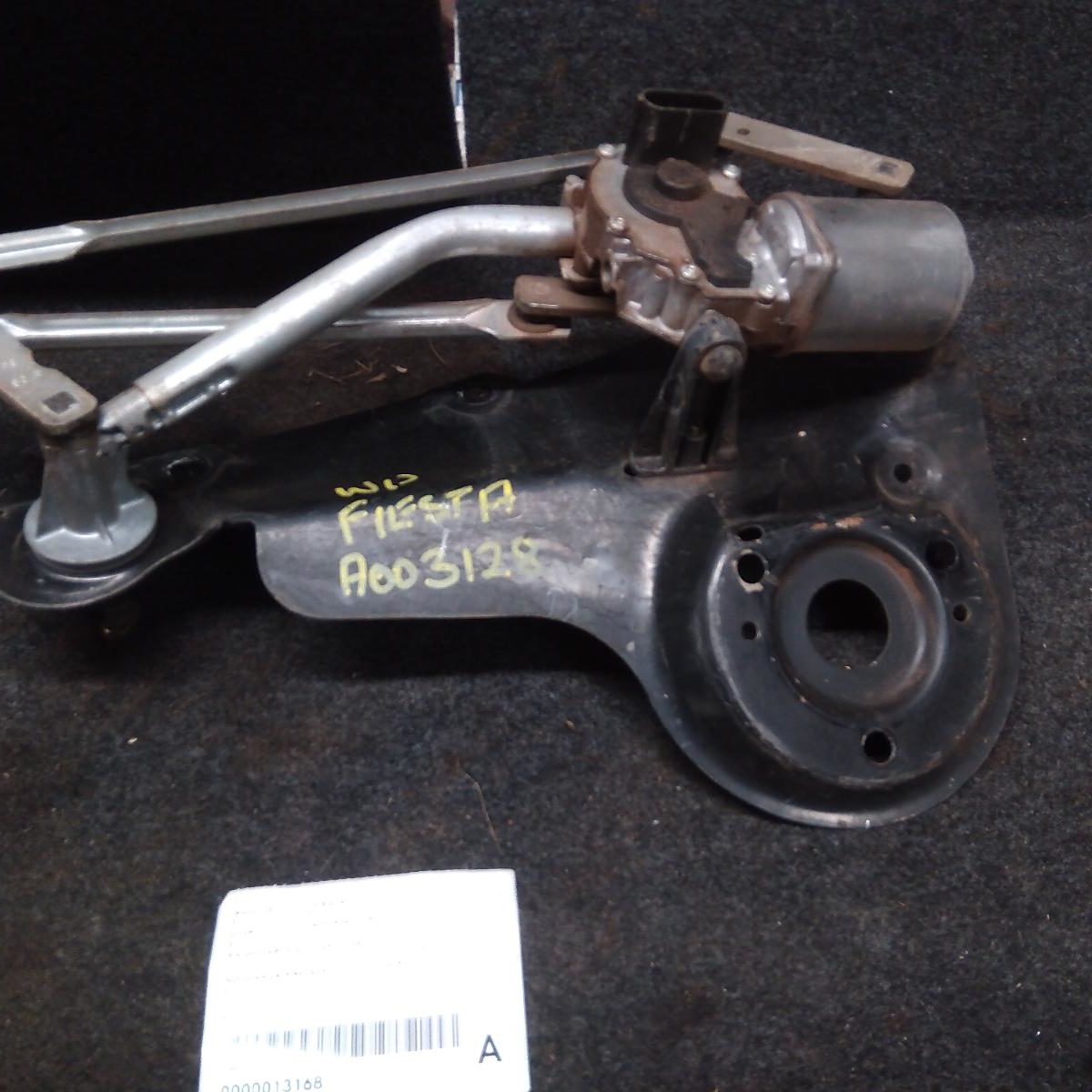 2004 FORD FIESTA WIPER MOTOR