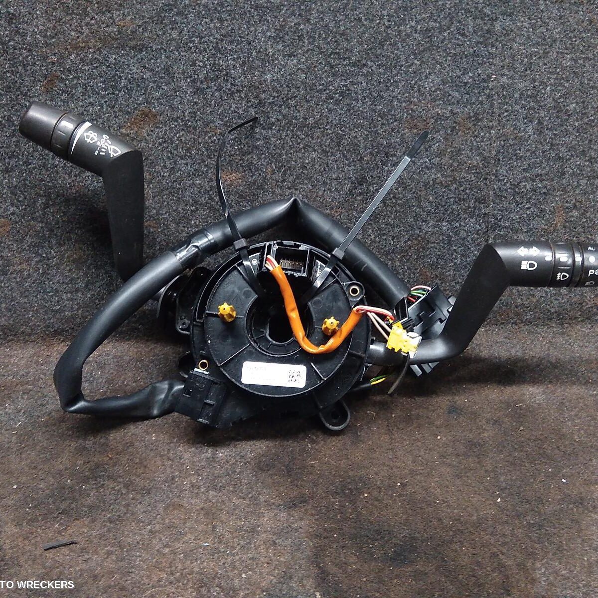 2010 FORD FALCON Combination Switch