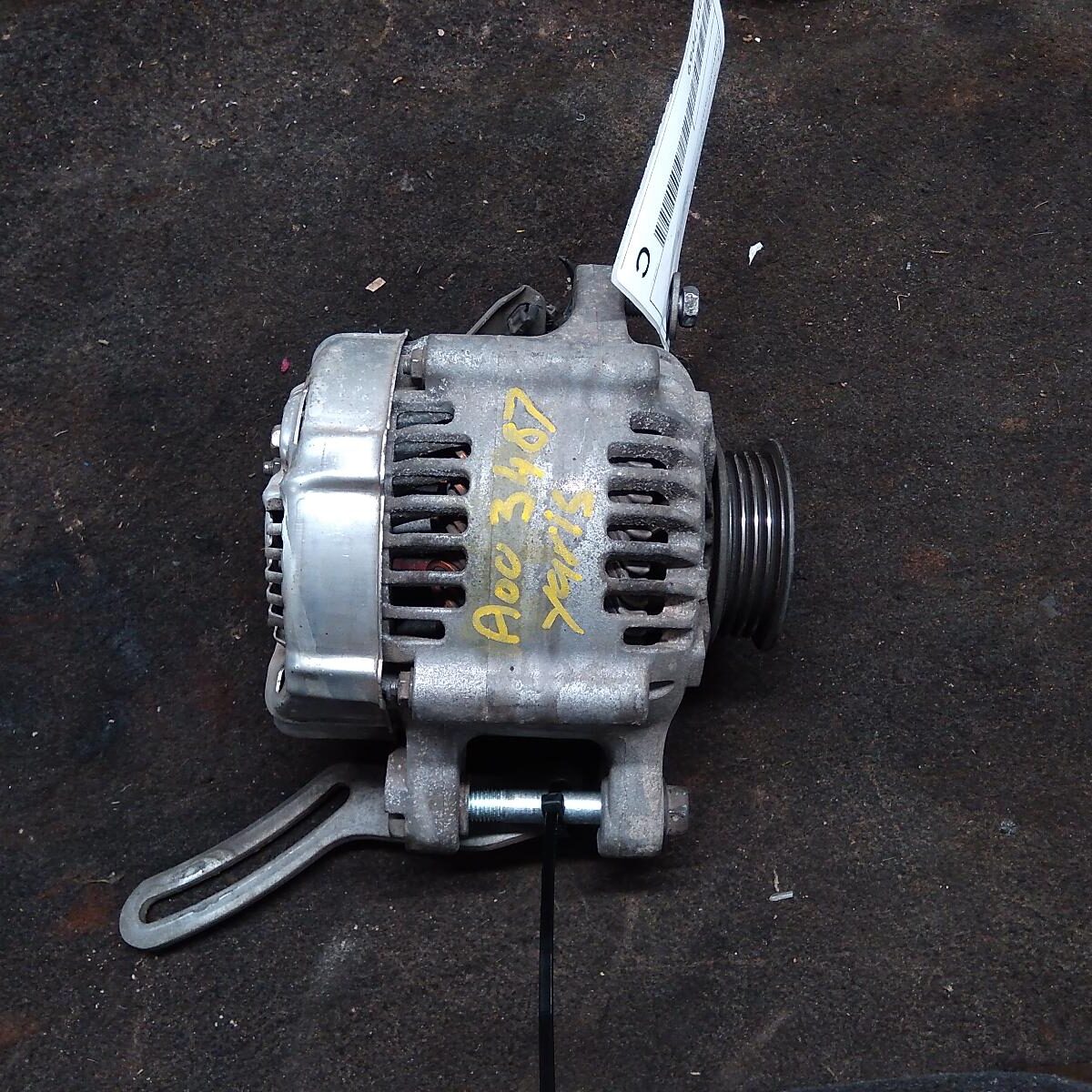 2008 TOYOTA YARIS ALTERNATOR