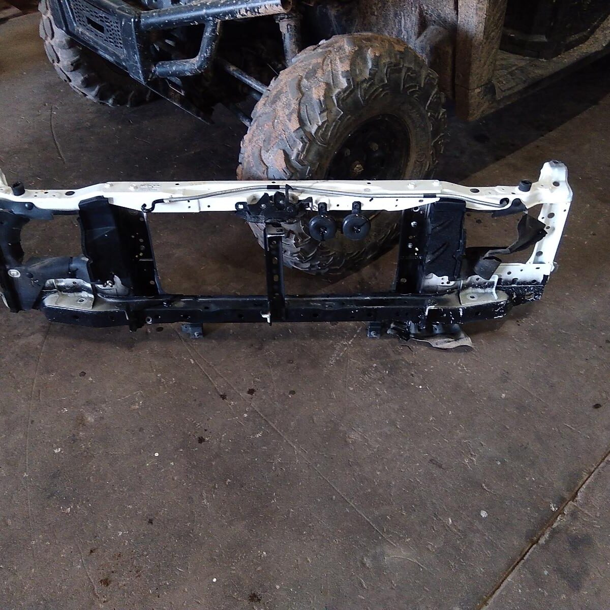 2023 TOYOTA LANDCRUISER Radiator Support