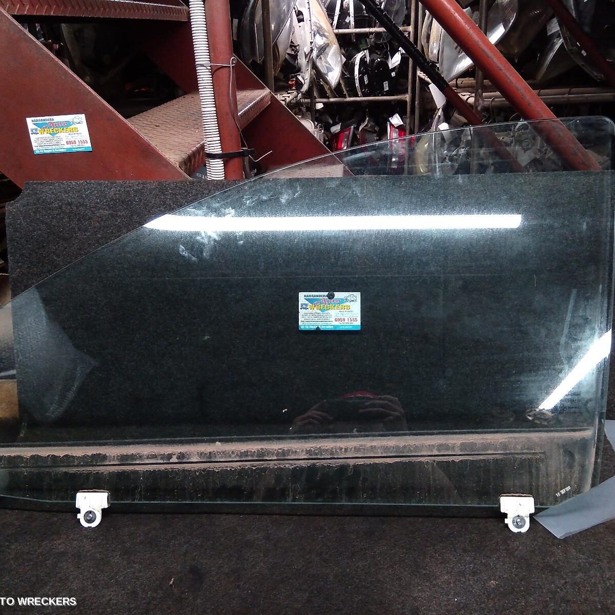 2018 MITSUBISHI TRITON Left Front Door Window