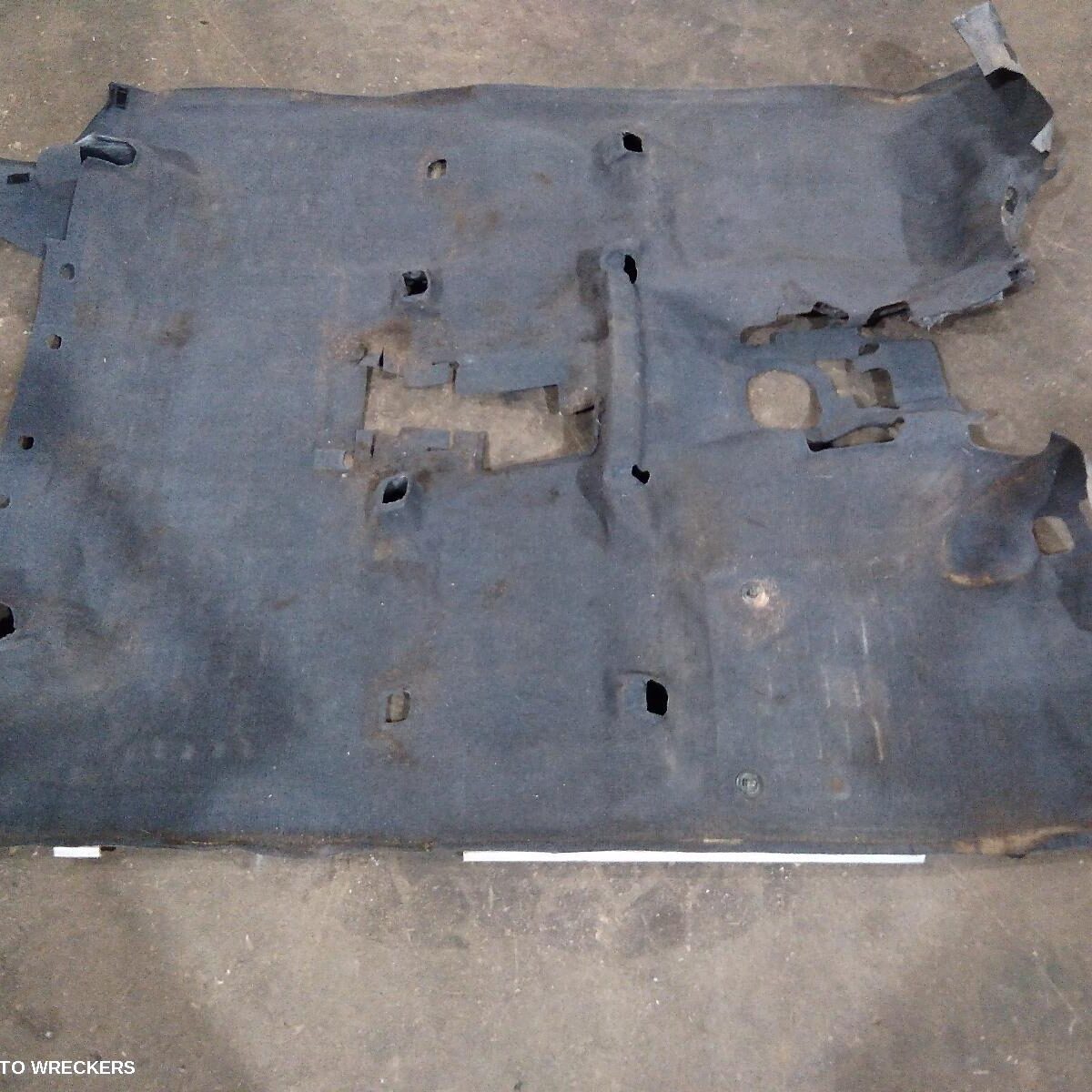 2018 TOYOTA LANDCRUISER Carpet