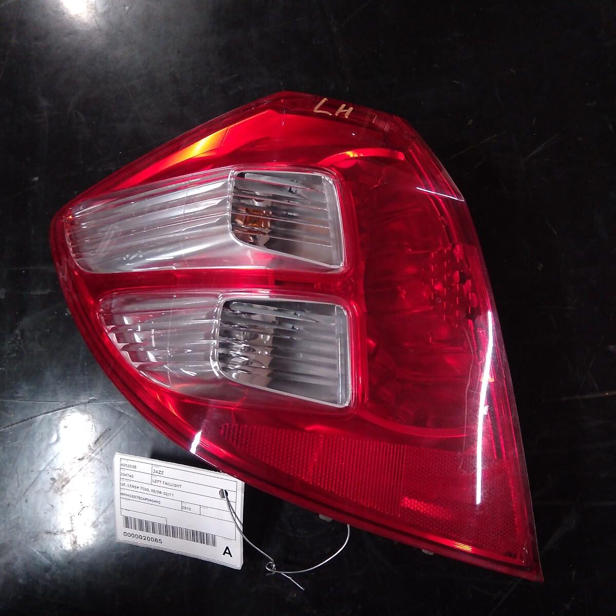 2010 HONDA JAZZ LEFT TAILLIGHT