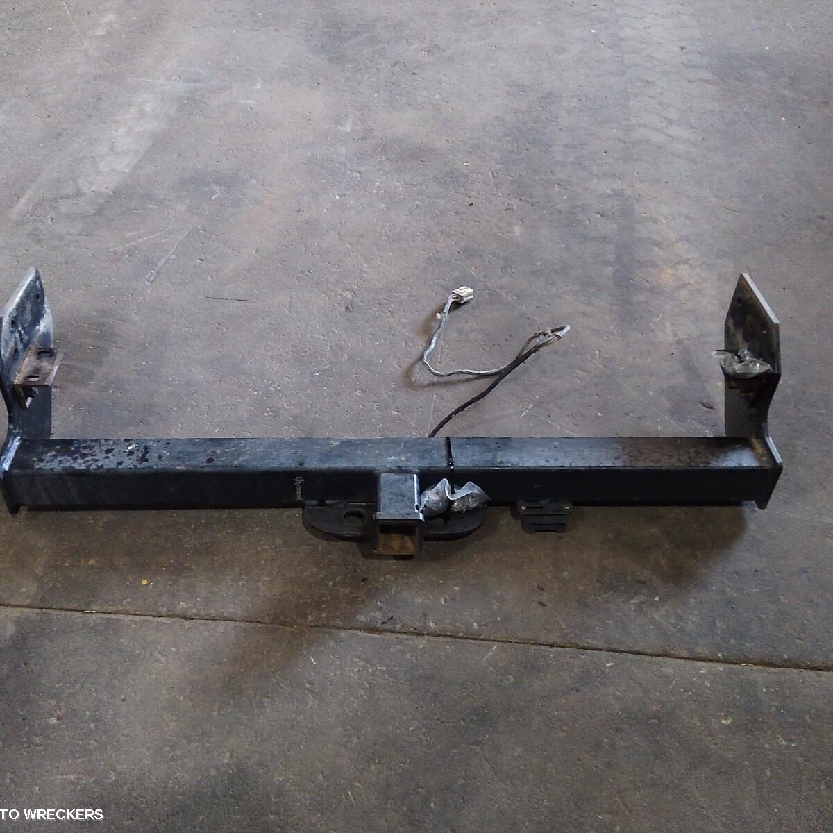 2010 HOLDEN COLORADO Towbar