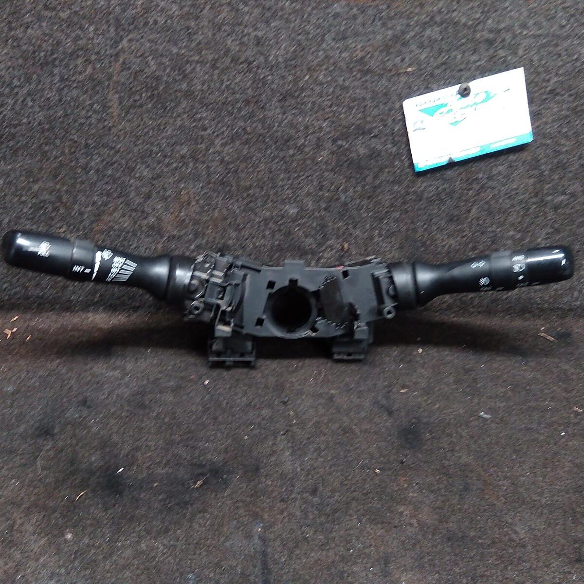 2012 TOYOTA HILUX Combination Switch