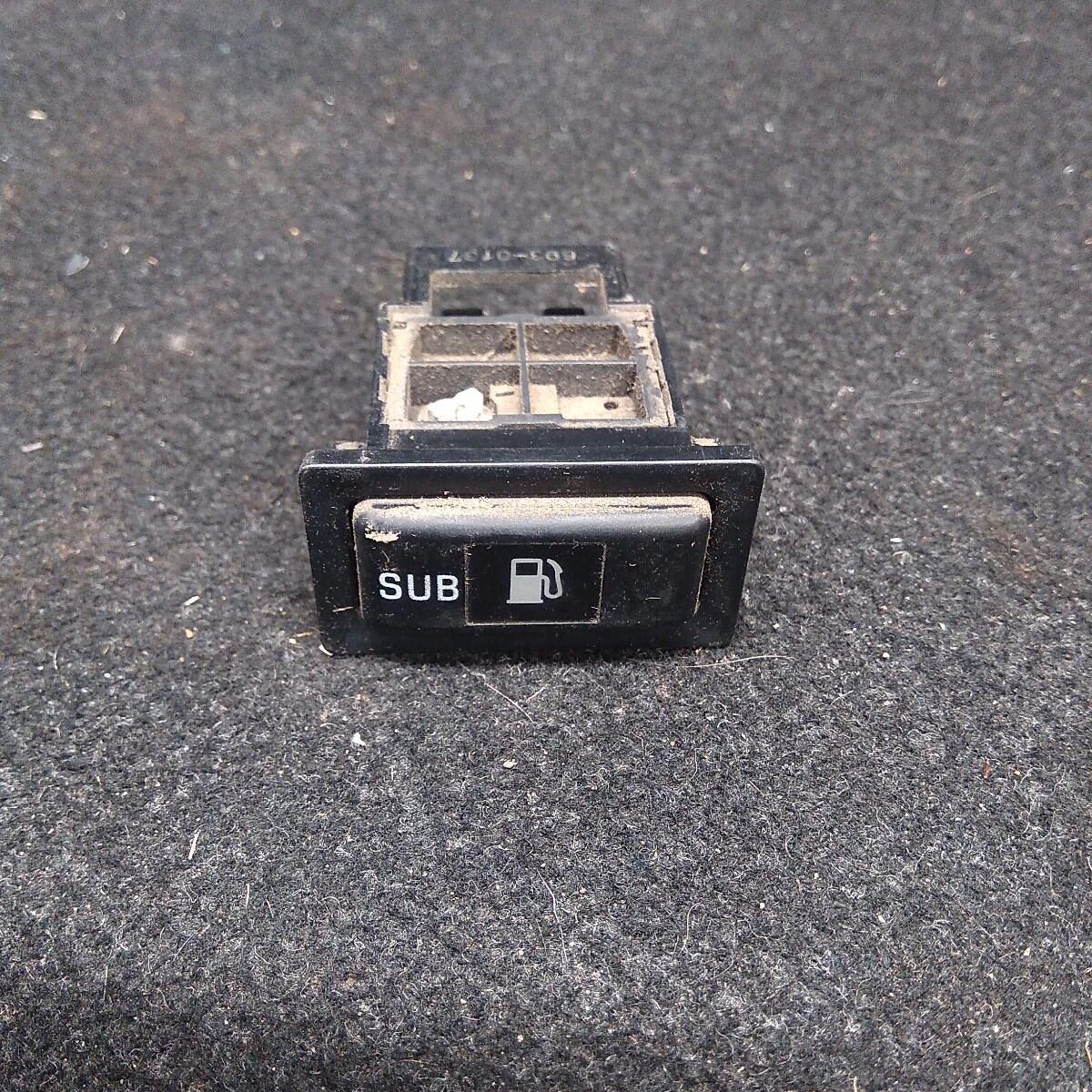 2000 TOYOTA LANDCRUISER Misc Switch/Relay