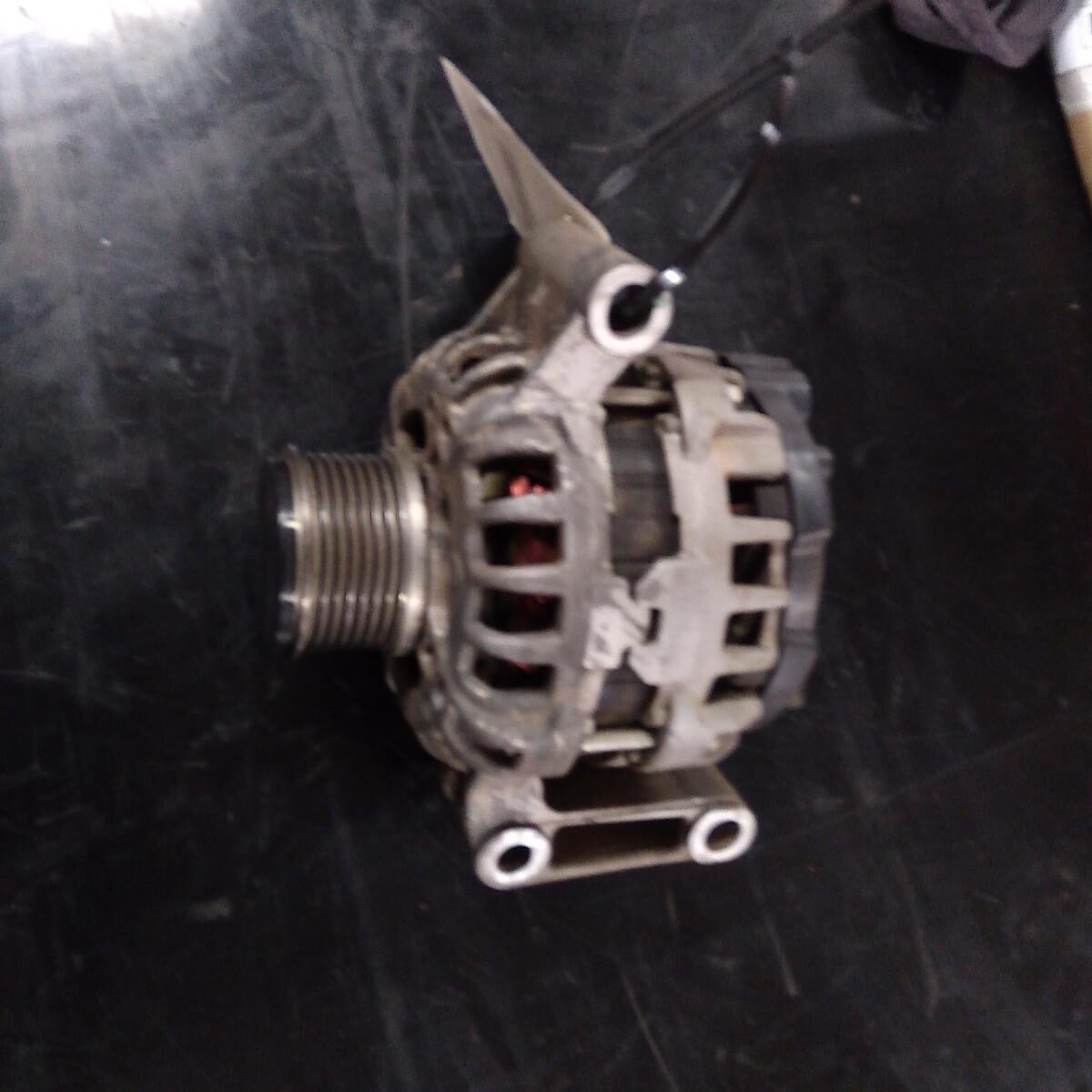 2016 MAZDA BT50 Alternator